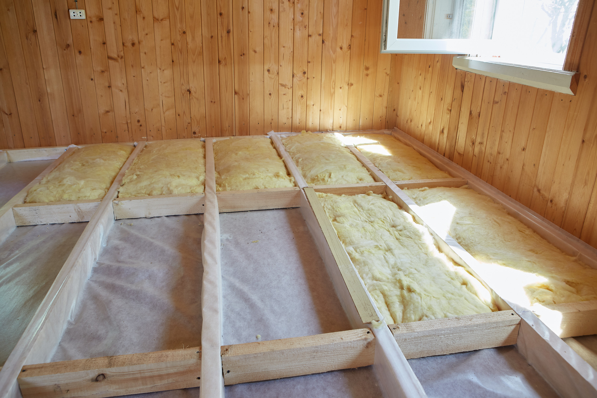 Isolation de sols : pourquoi et comment améliorer l’efficacité énergétique de votre maison ?