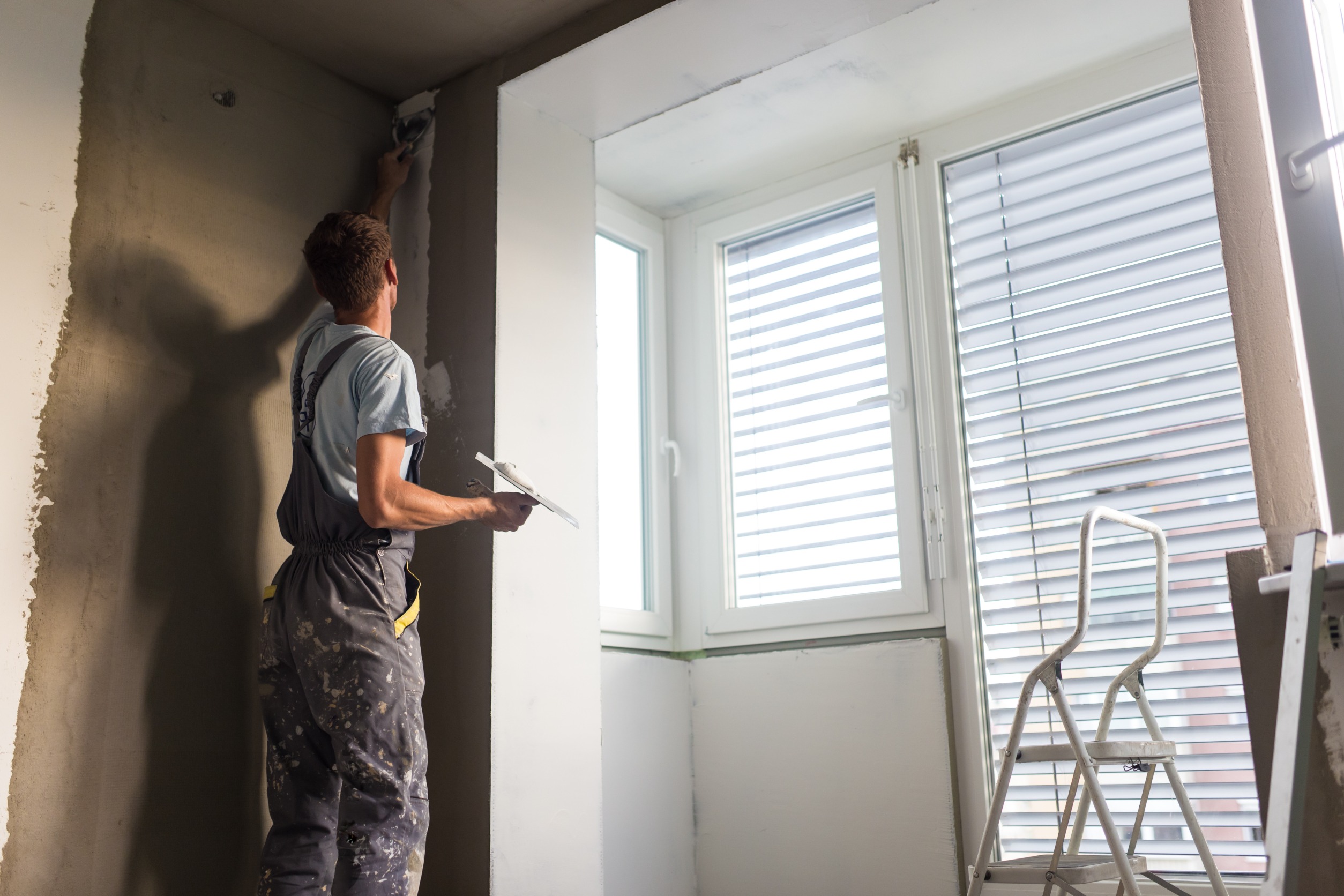 Travaux à la maison : par où commencer pour améliorer votre confort au quotidien ?