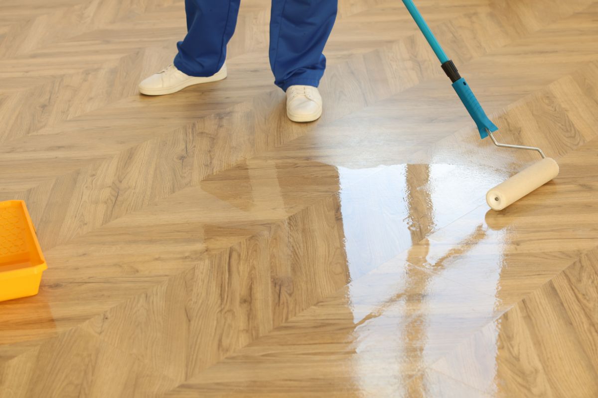 Quels sont les avantages et inconvénients d&rsquo;un parquet vitrifié ?