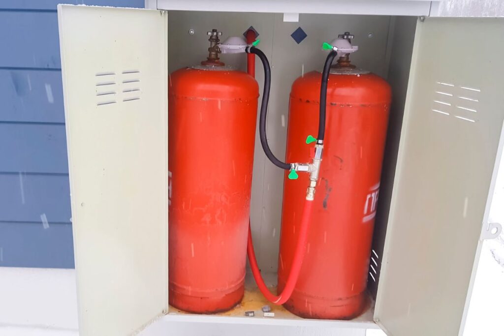 distances de sécurité respecter pour le stockage de bouteilles de gaz en  extérieur 