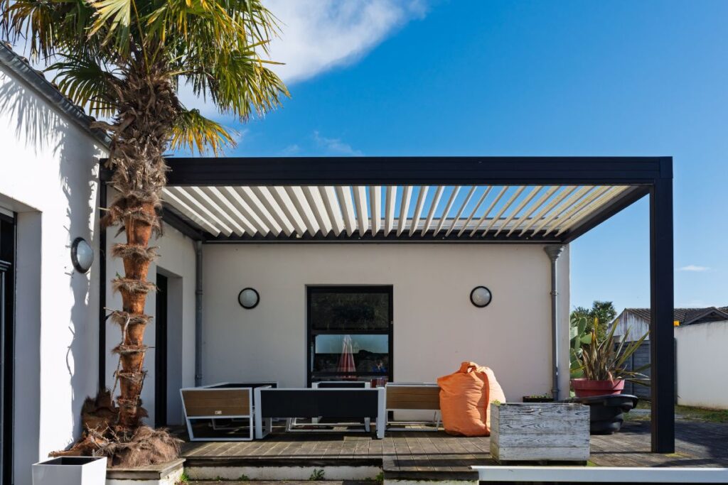 Pergola ouverte : quelle autorisation d'urbanisme ?
